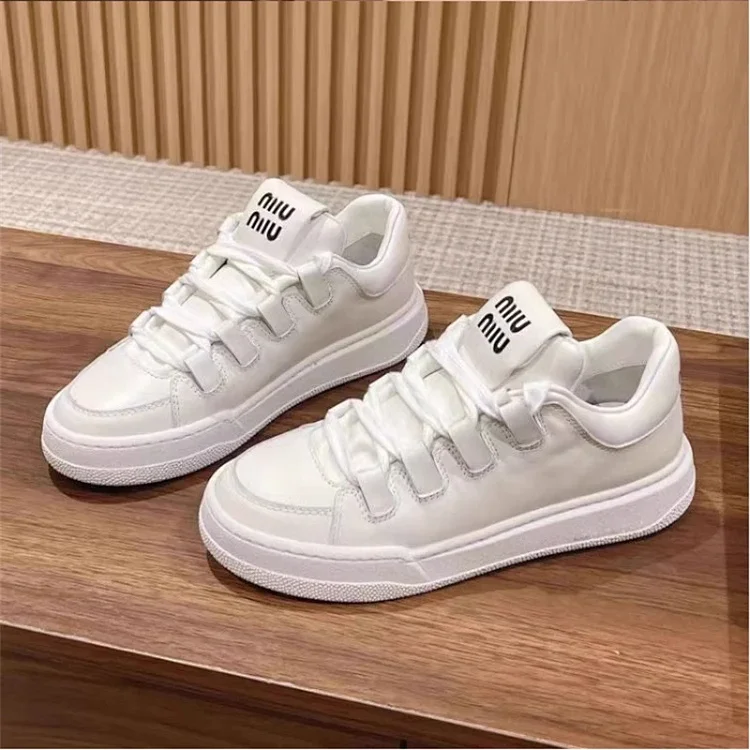 Shoes 64 — casual low-top